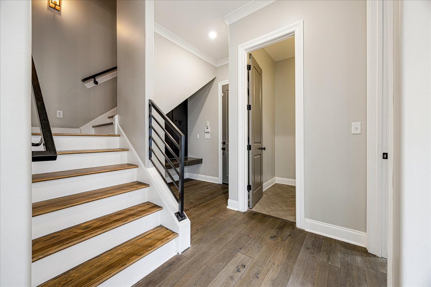 93 TOULOUSE DR