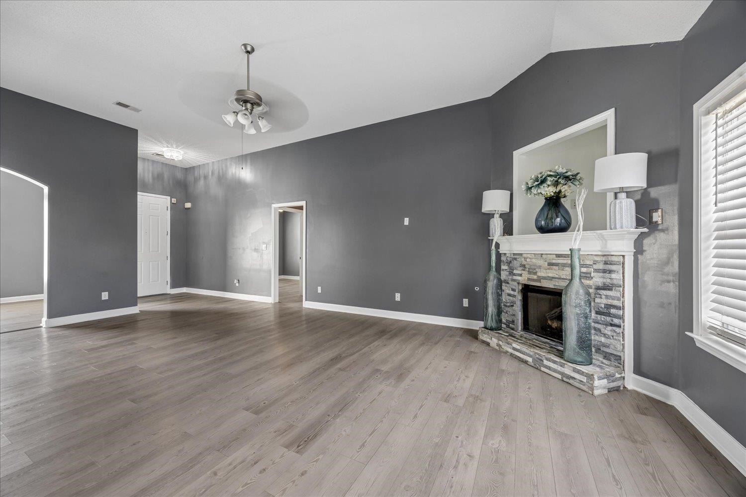 10220 ADIKSON DR
