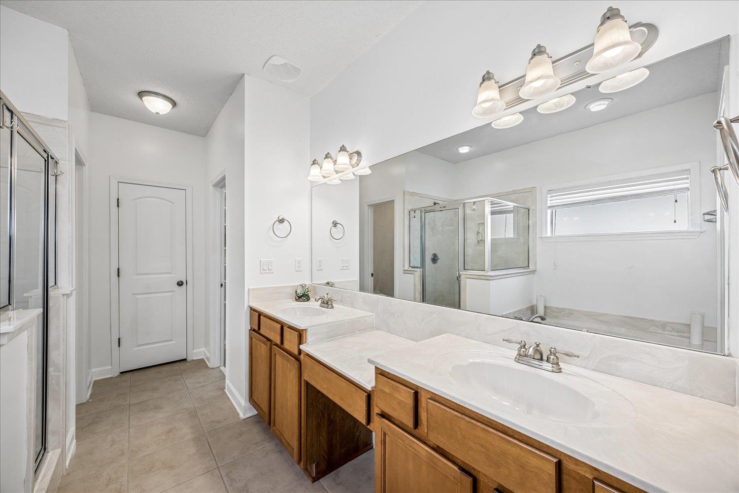 10220 ADIKSON DR