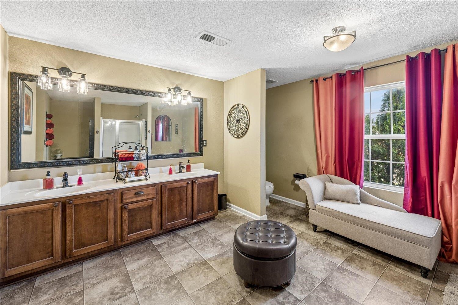 5073 STONE SHADOWS DR