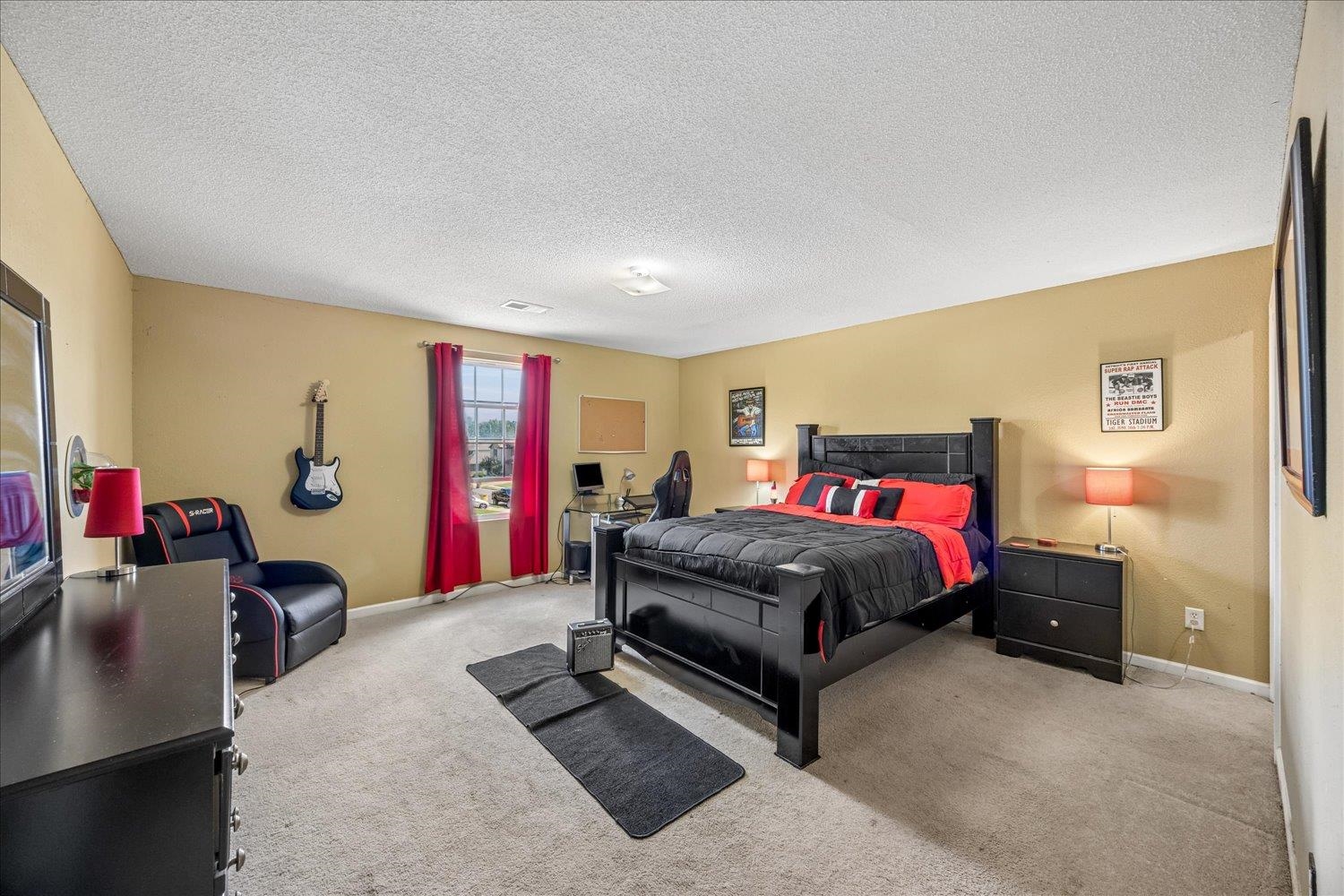 5073 STONE SHADOWS DR
