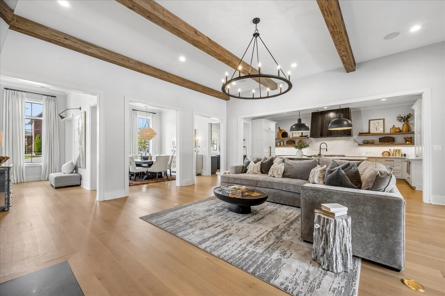 3182 CHAPEL WOODS CV
