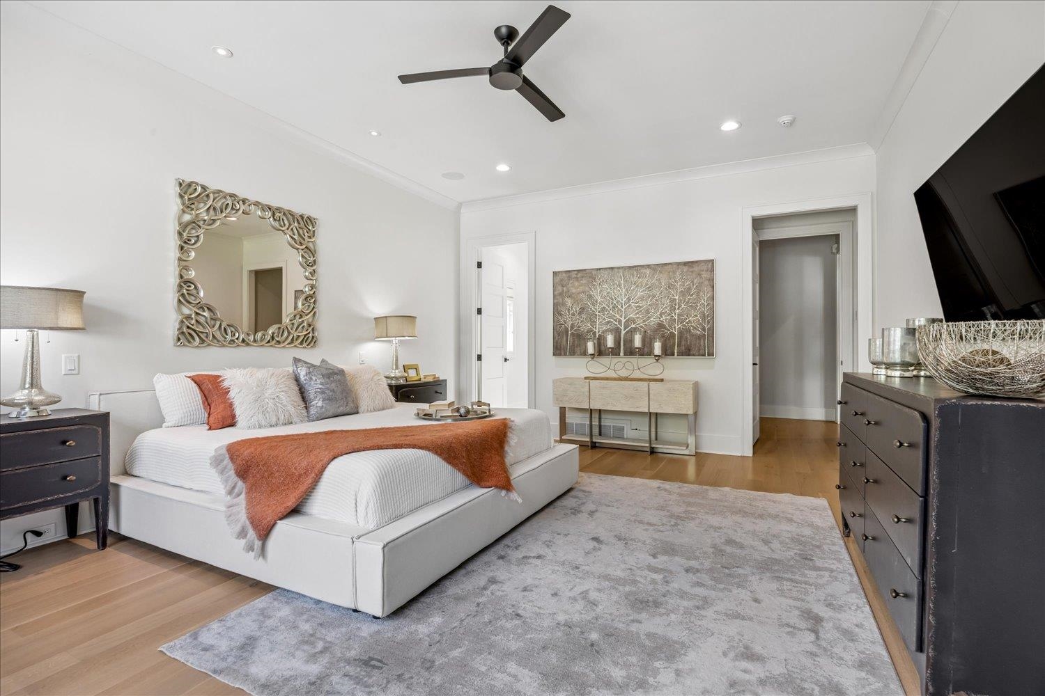 3182 CHAPEL WOODS CV