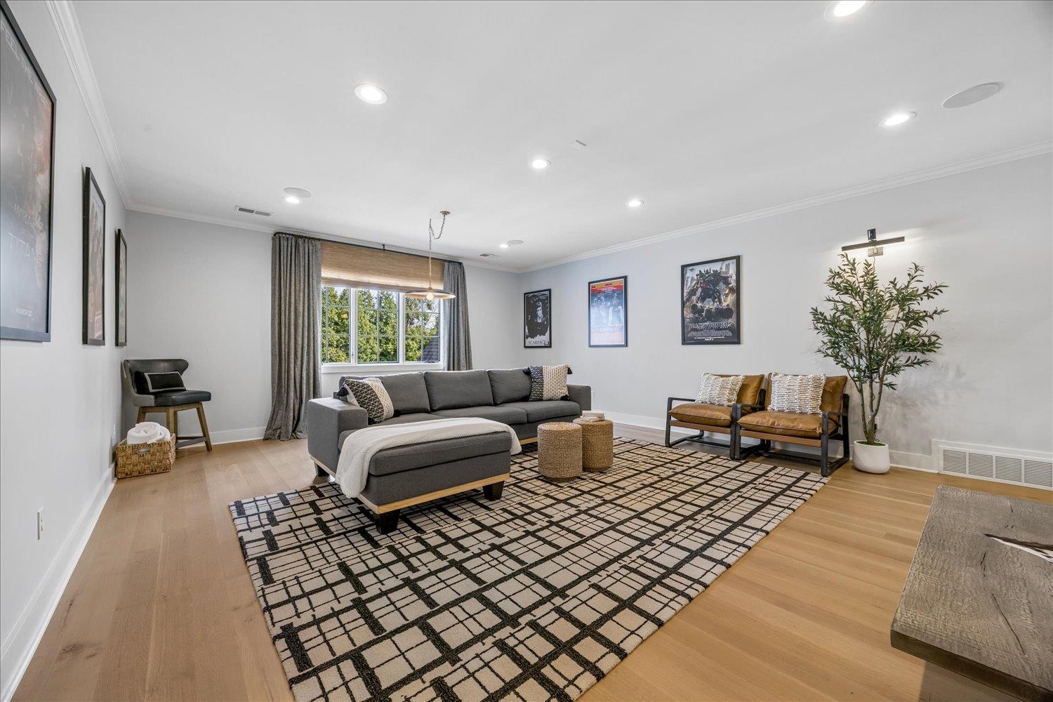 3182 CHAPEL WOODS CV