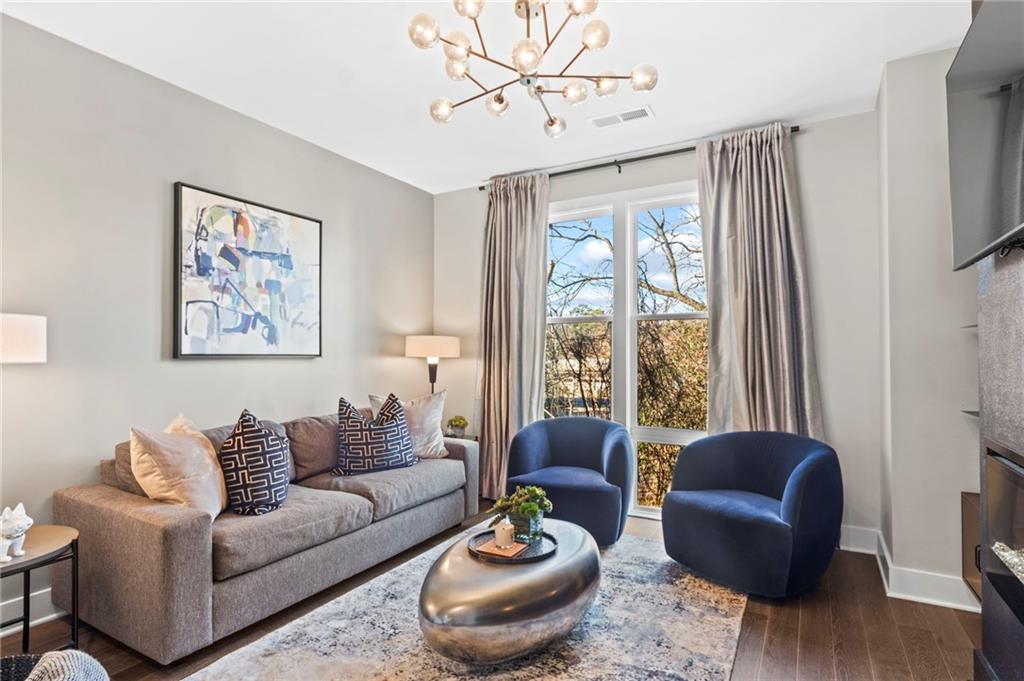 1350 May Avenue Unit 14
