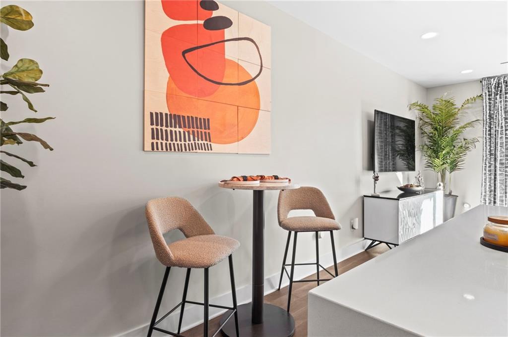 1350 May Avenue Unit 14