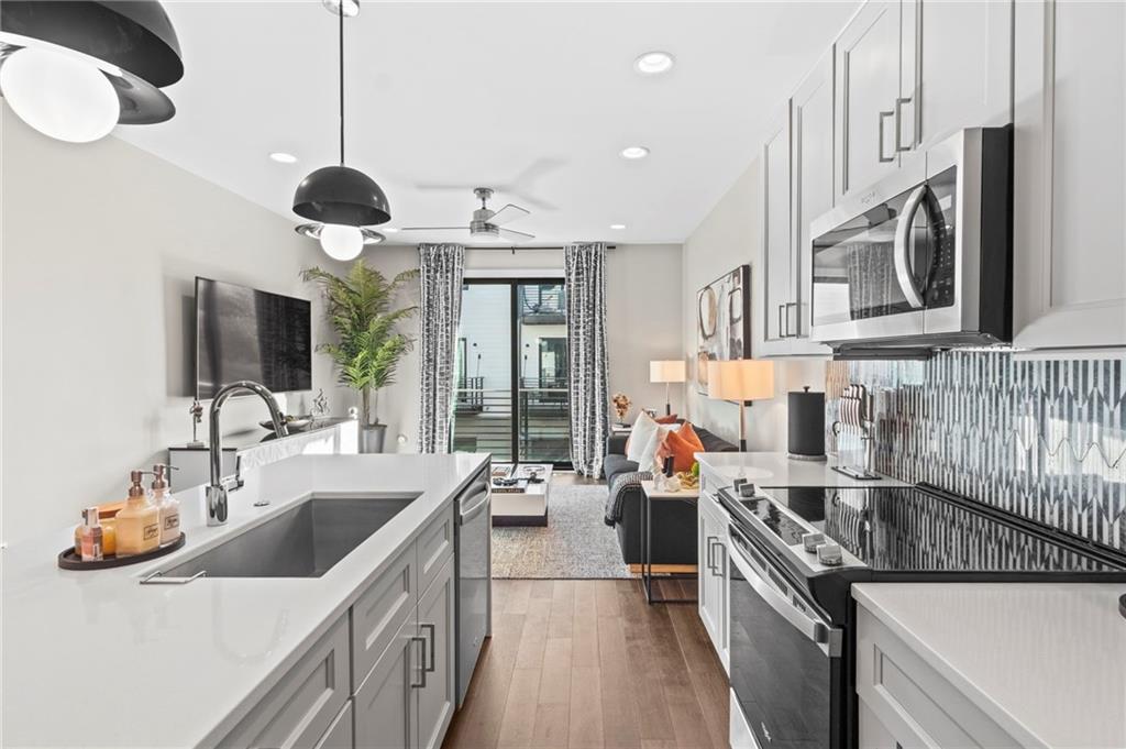 1350 May Avenue Unit 14