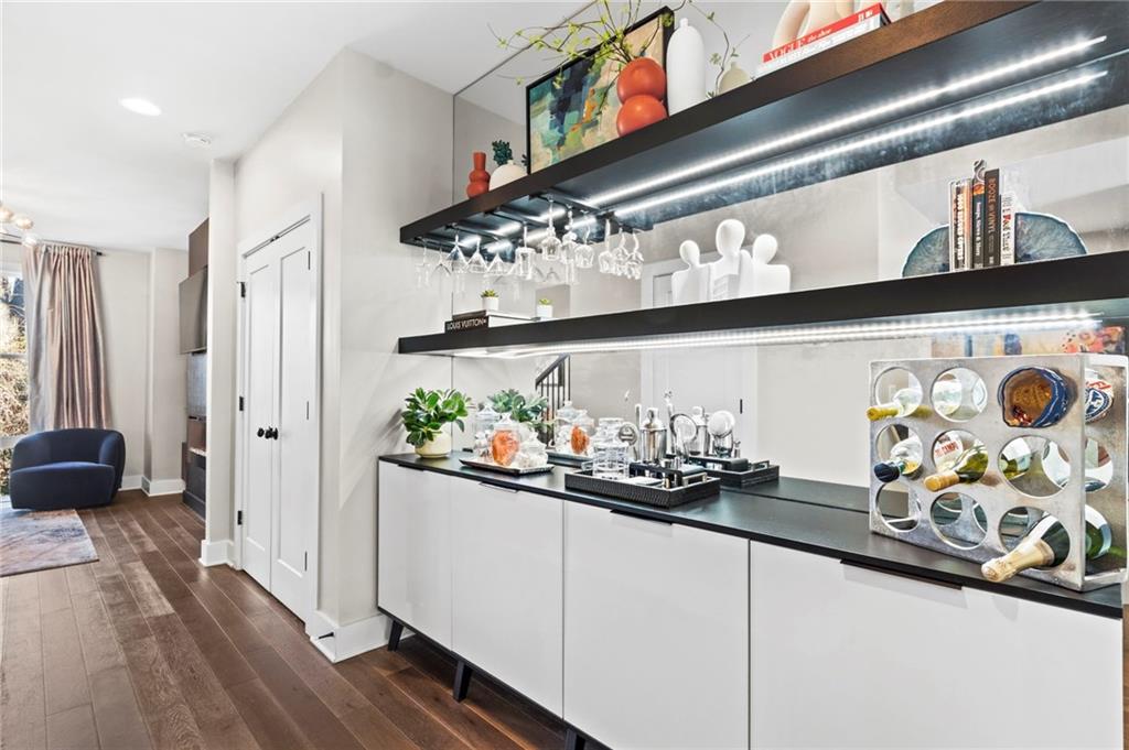 1350 May Avenue Unit 14