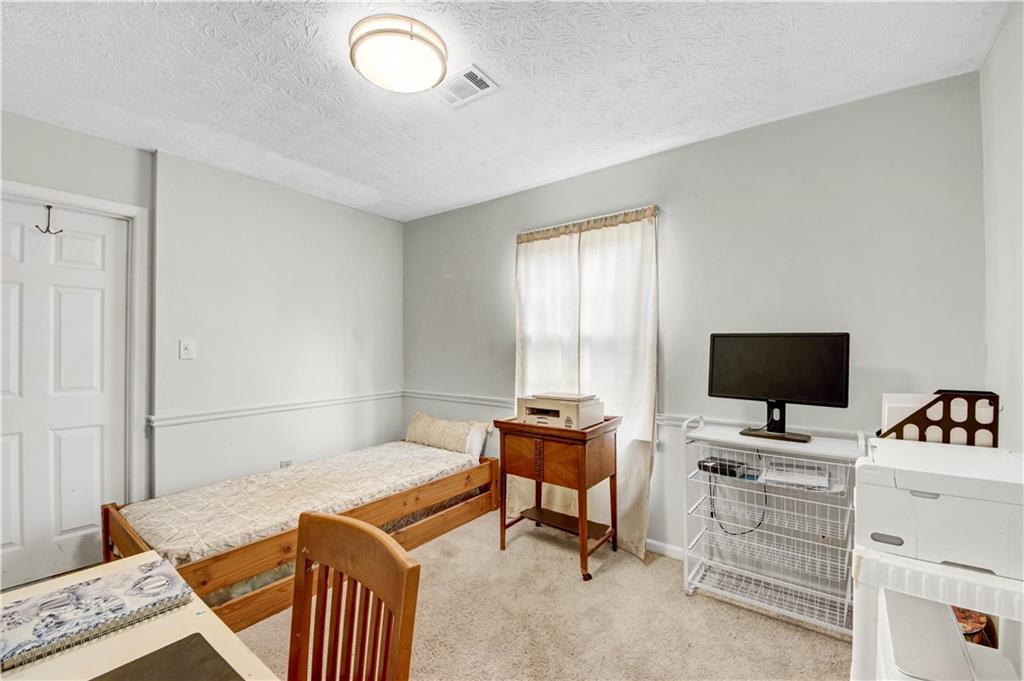 1477 Thornhill Court SW