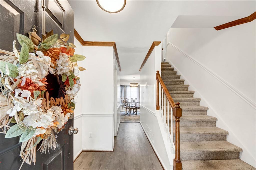 1477 Thornhill Court SW