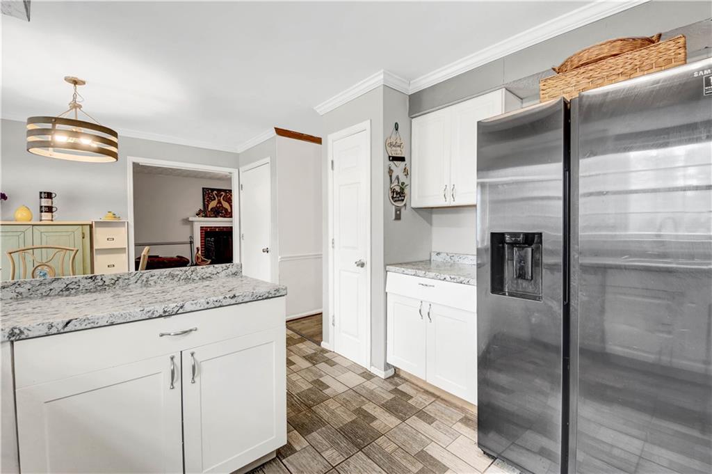 1477 Thornhill Court SW