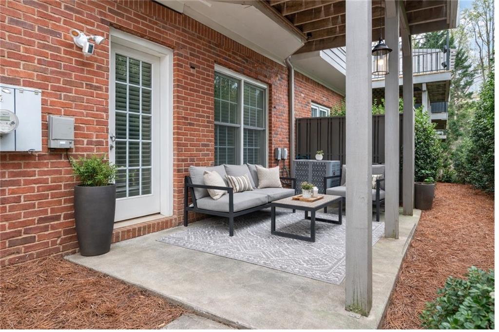 5452 Wentworth Street