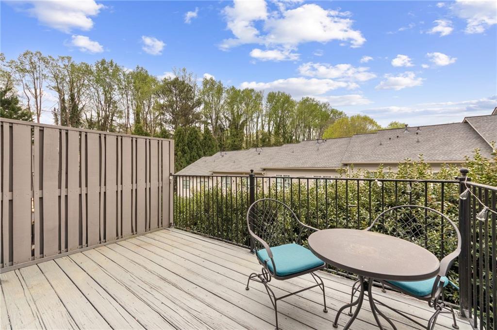 5452 Wentworth Street