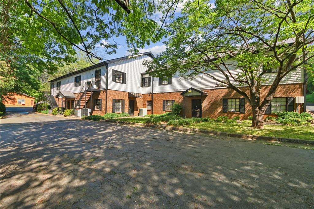4759 Rockbridge Road