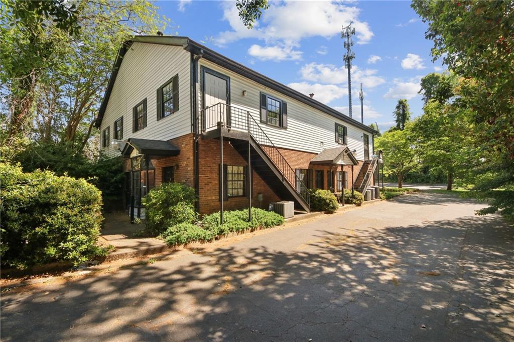 4759 Rockbridge Road