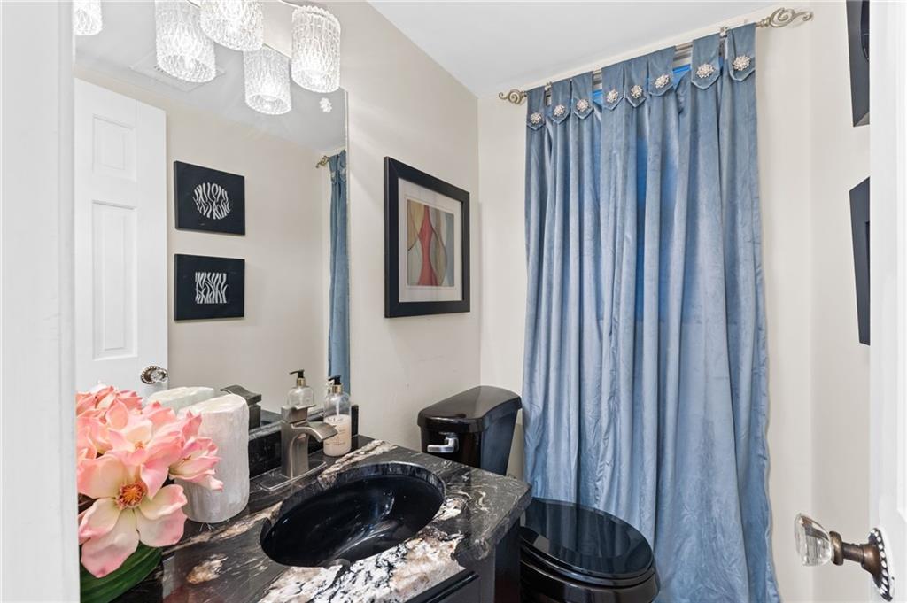 229 Coeur Place SW