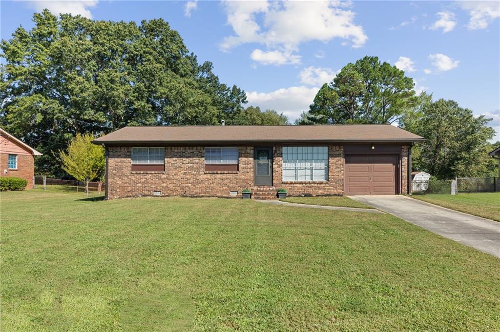 1064 Meadowbrook Lane NW
