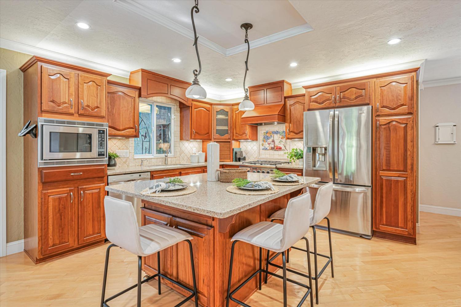 5102 Cowell Boulevard