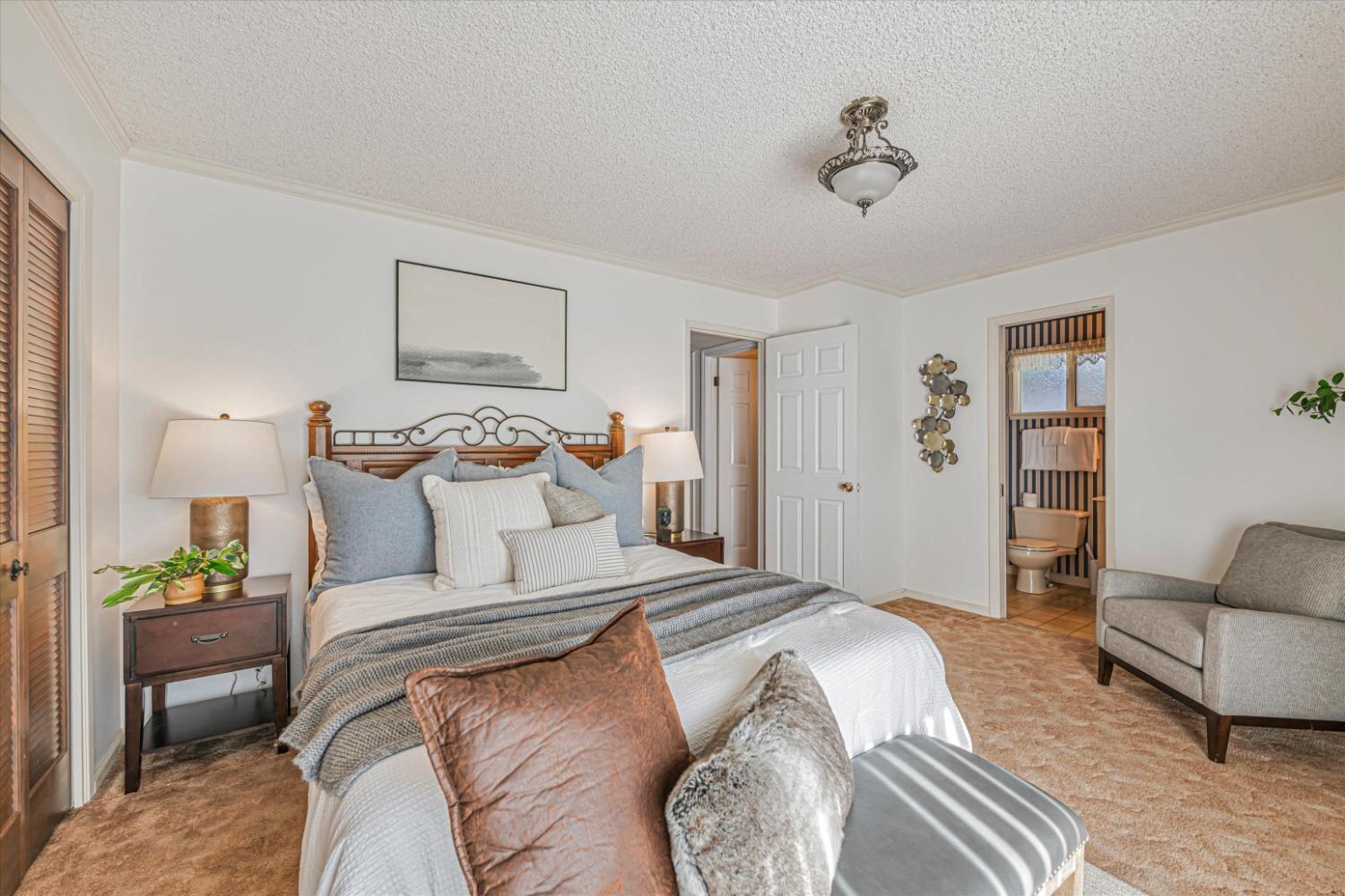 5102 Cowell Boulevard