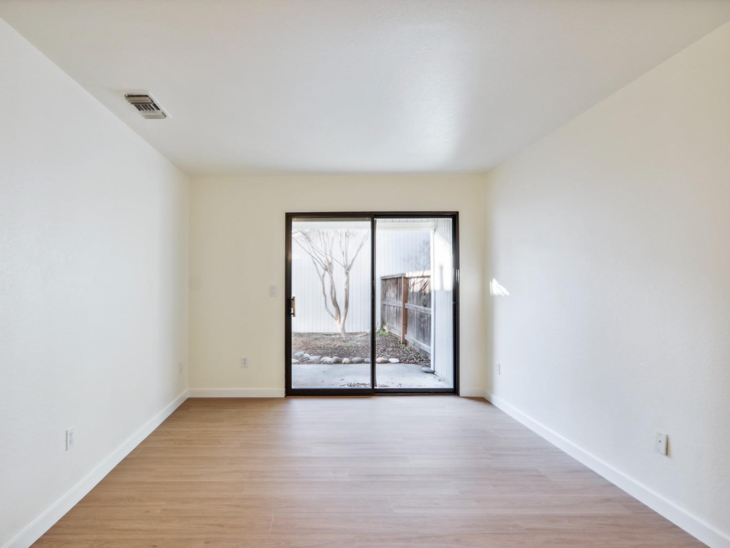 1330 Antelope Avenue 17