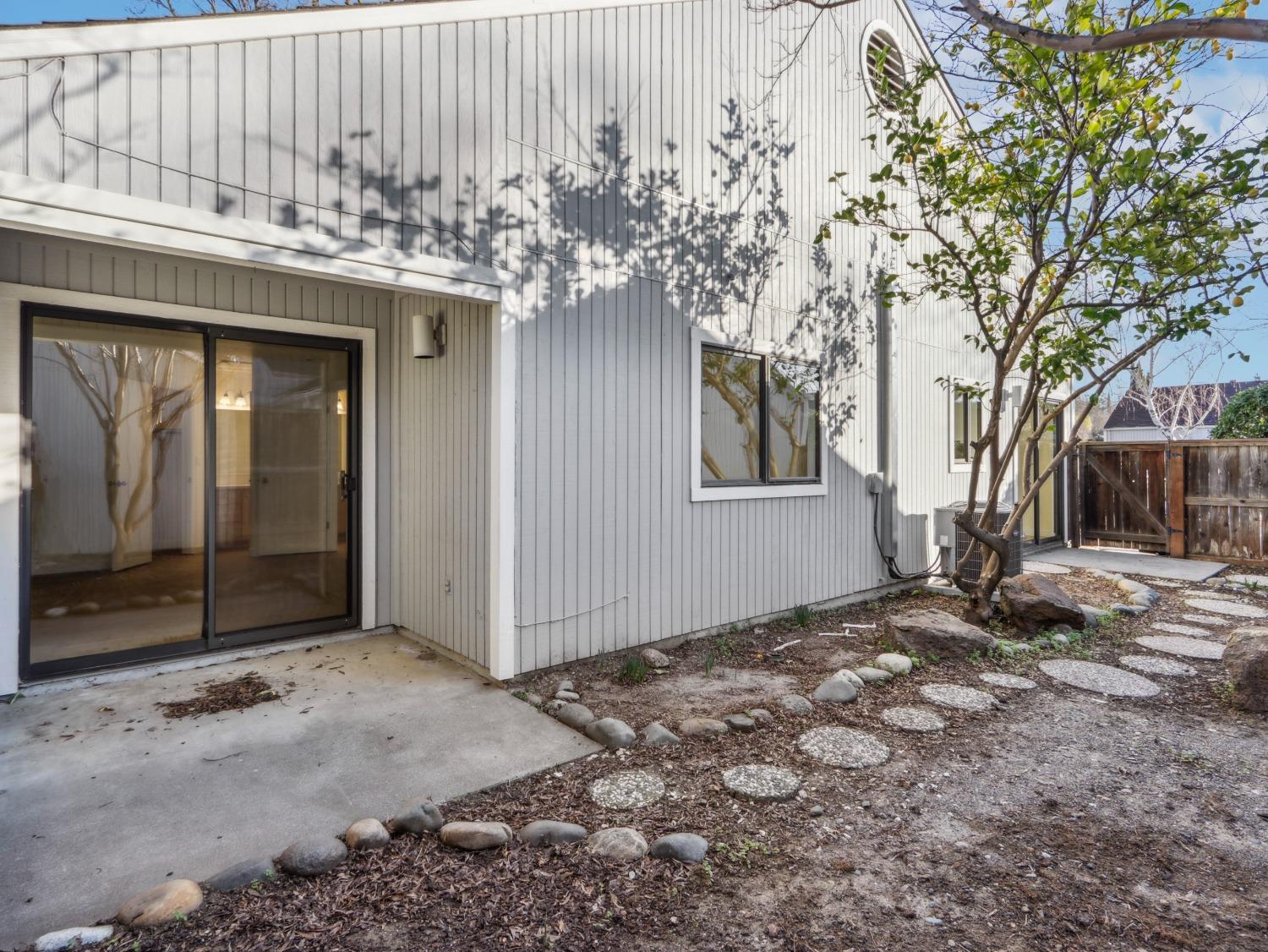 1330 Antelope Avenue 17