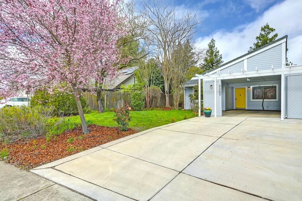 3307 Chesapeake Bay Avenue