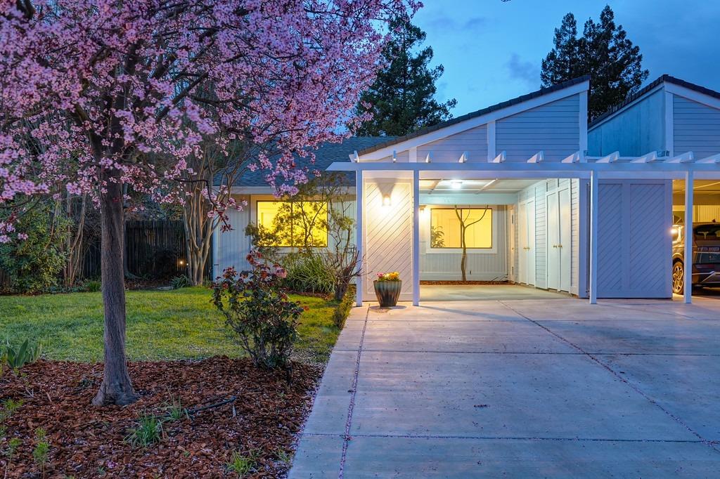 3307 Chesapeake Bay Avenue