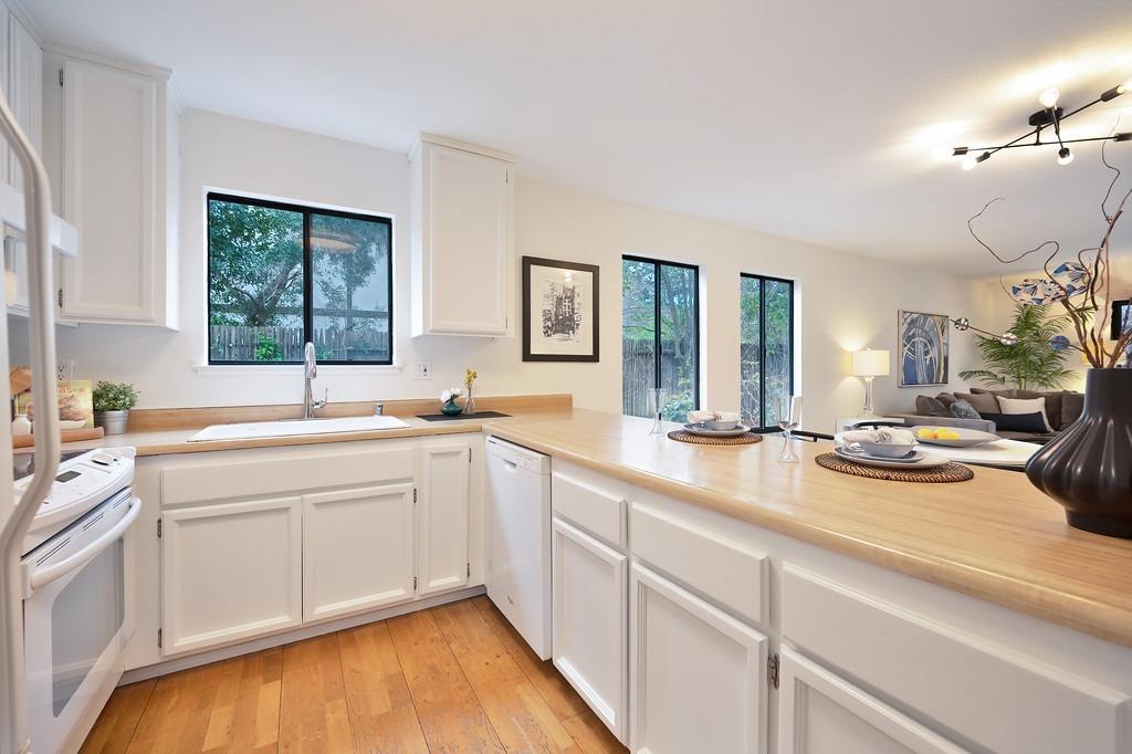 3307 Chesapeake Bay Avenue