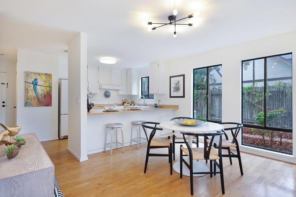 3307 Chesapeake Bay Avenue