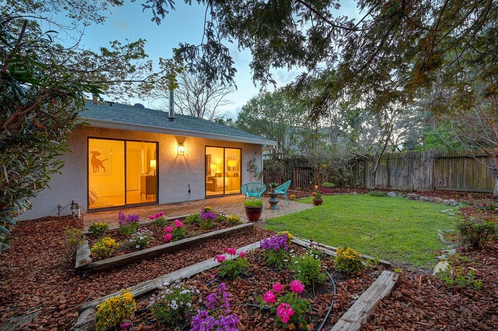 3307 Chesapeake Bay Avenue