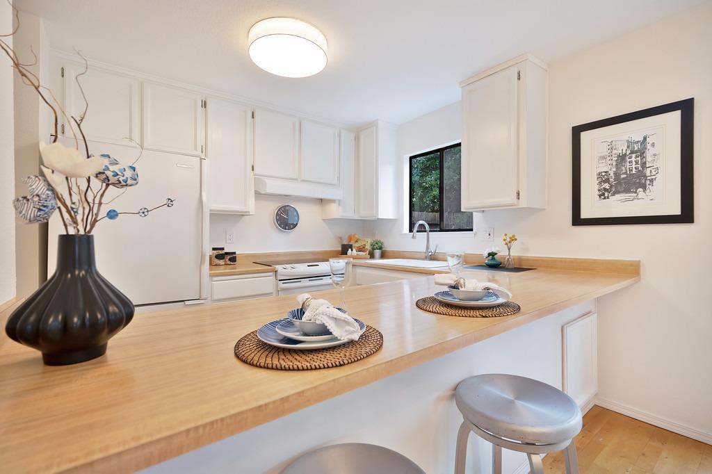 3307 Chesapeake Bay Avenue