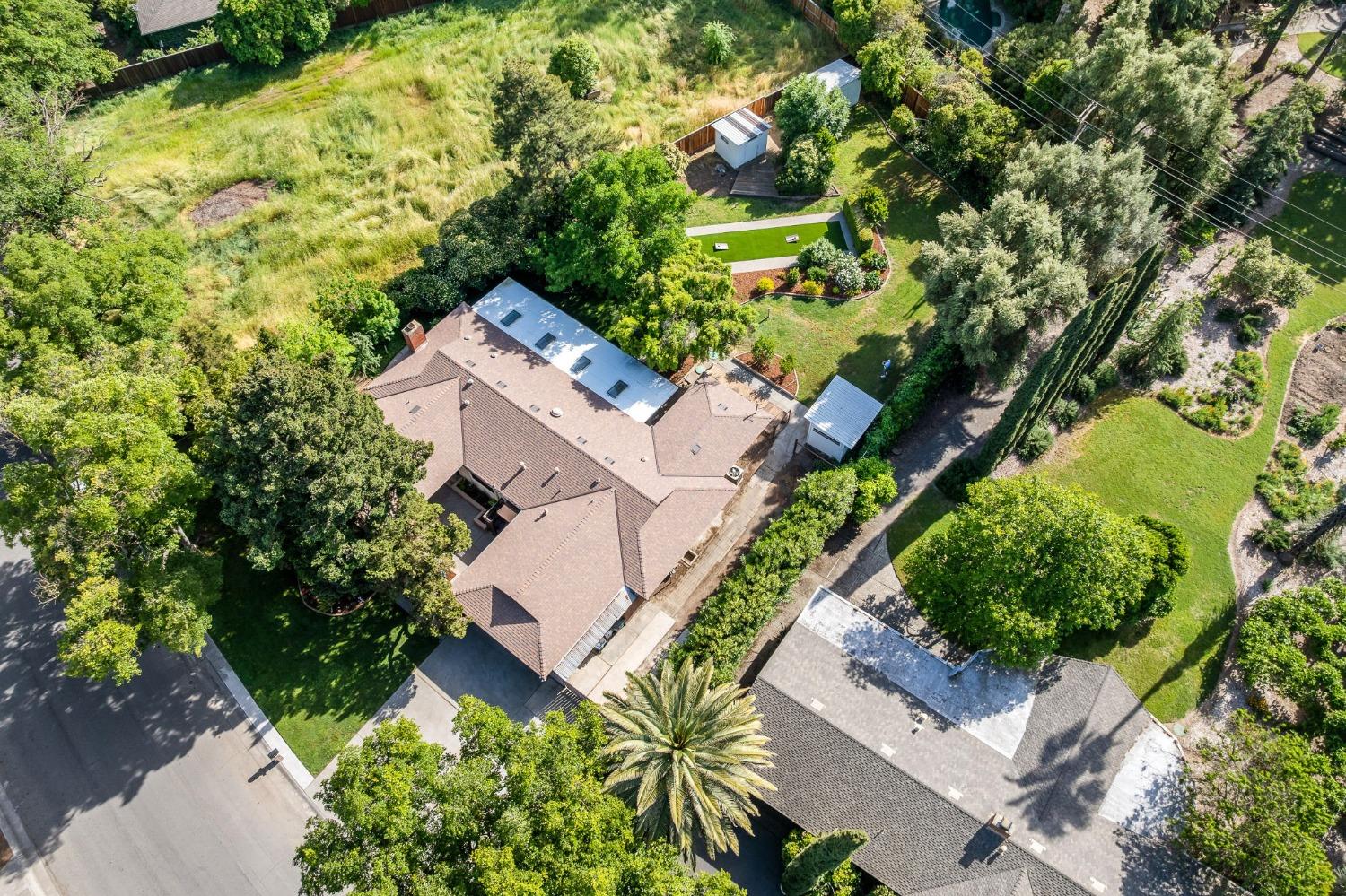 27388 Meadowbrook Drive