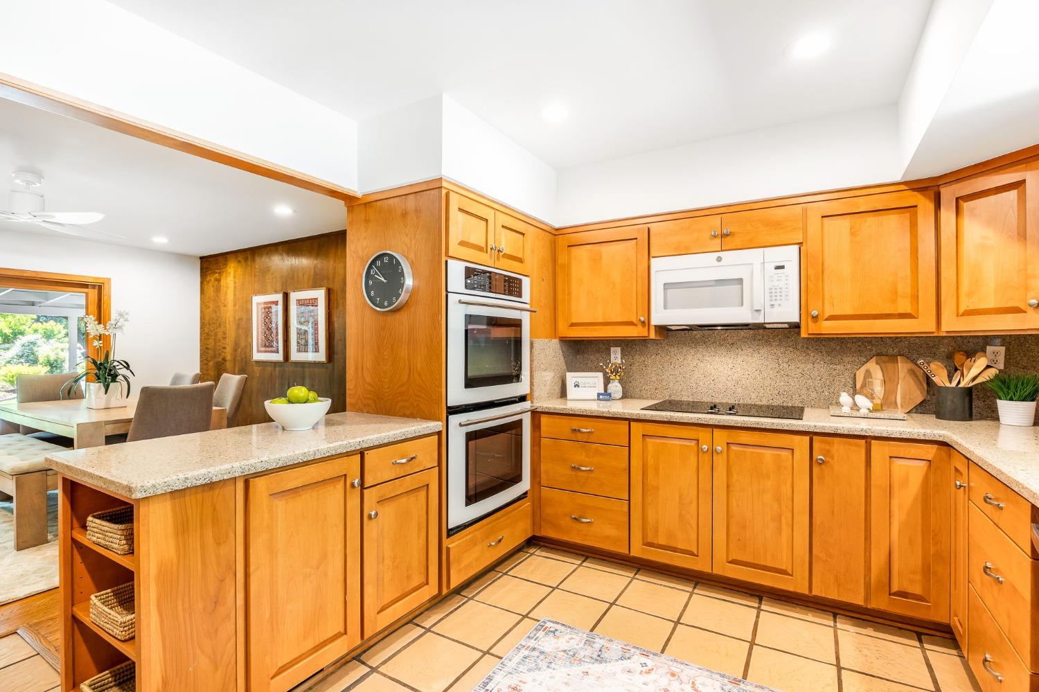 27388 Meadowbrook Drive