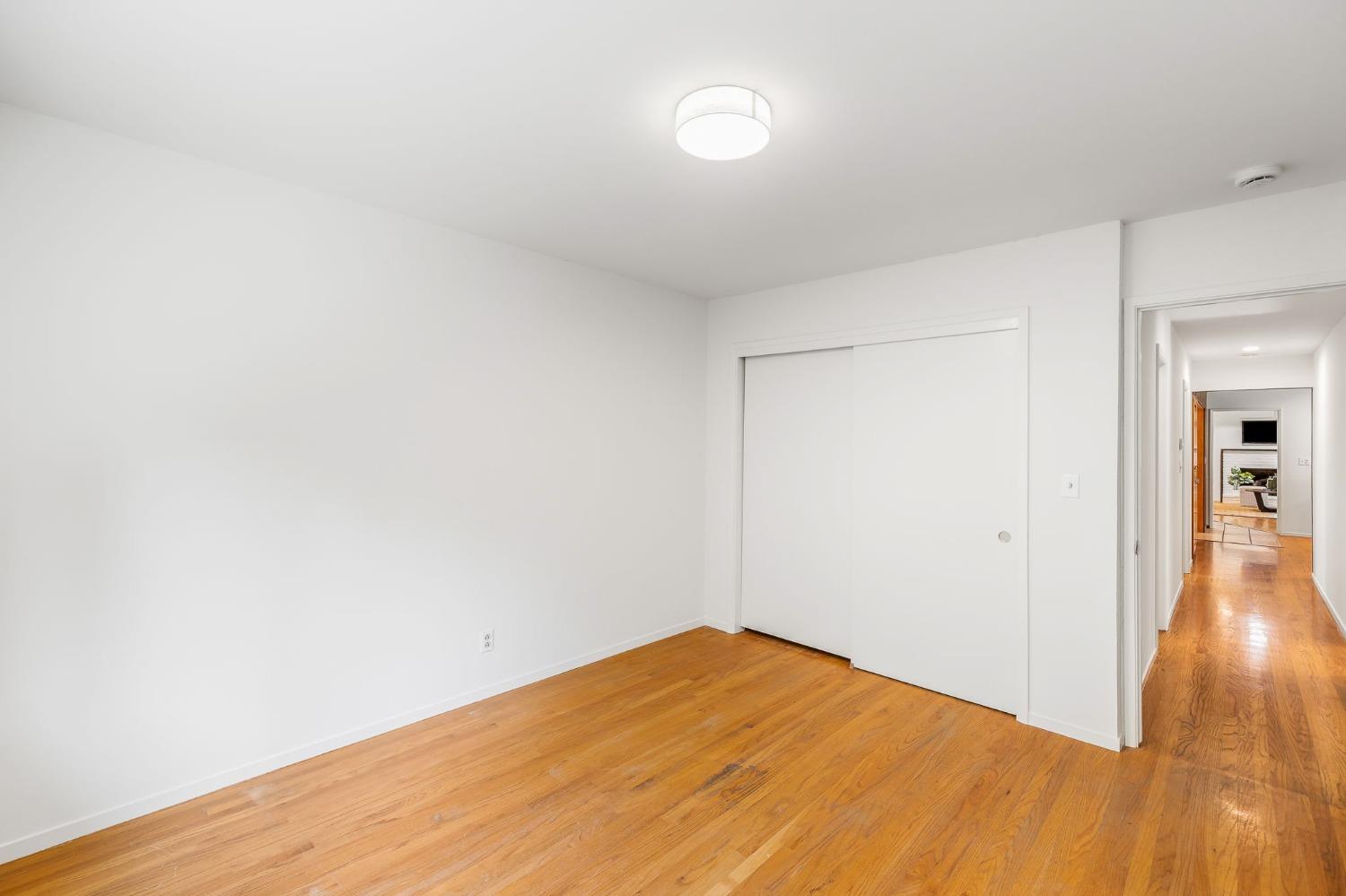 27388 Meadowbrook Drive