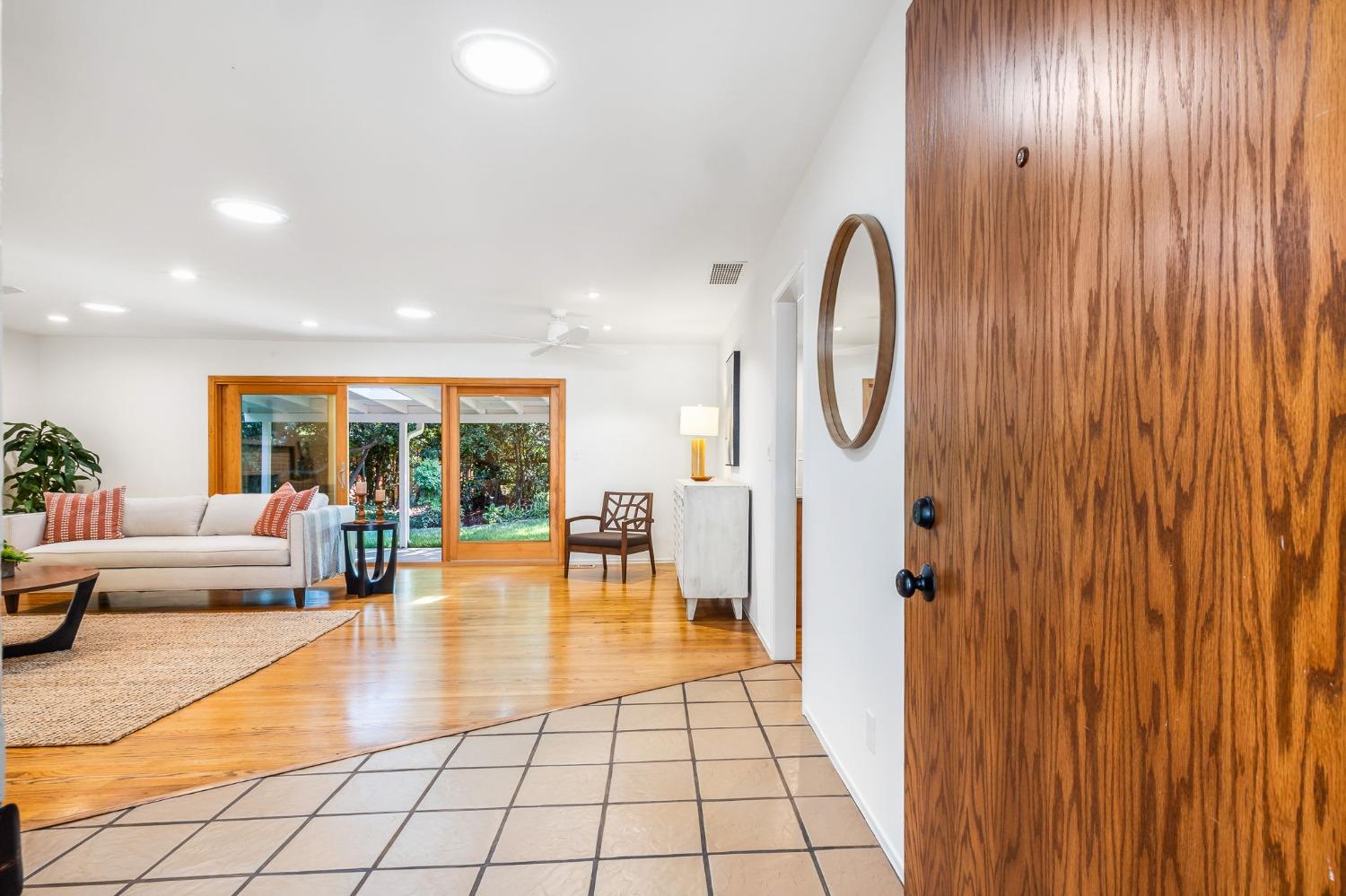 27388 Meadowbrook Drive