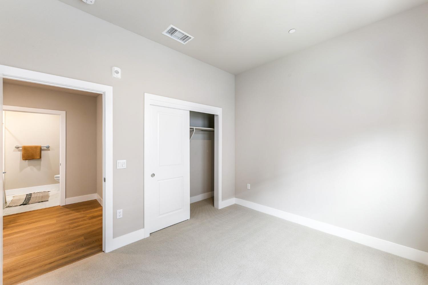 1661 Spring Street 335