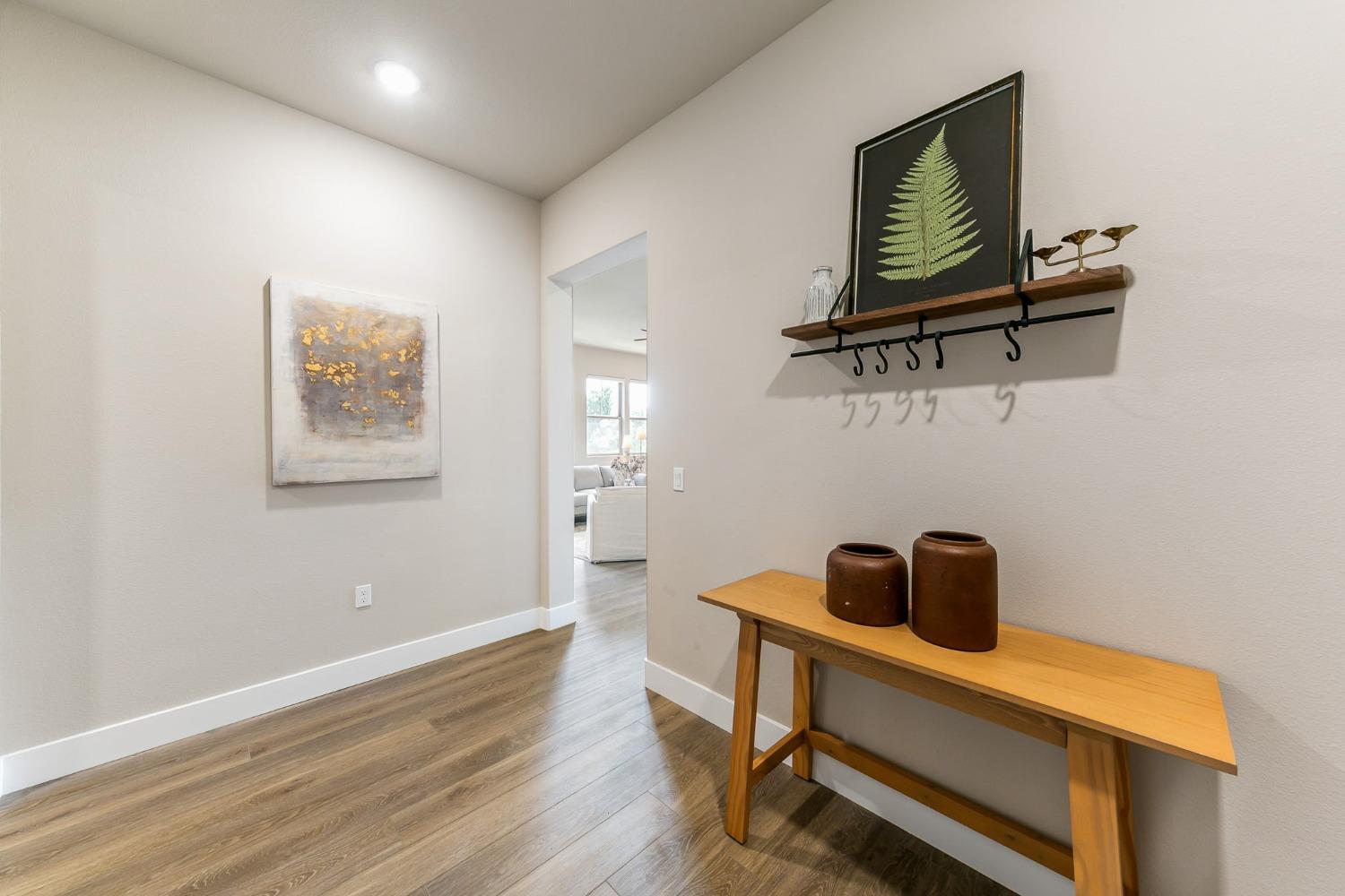 1661 Spring Street 335