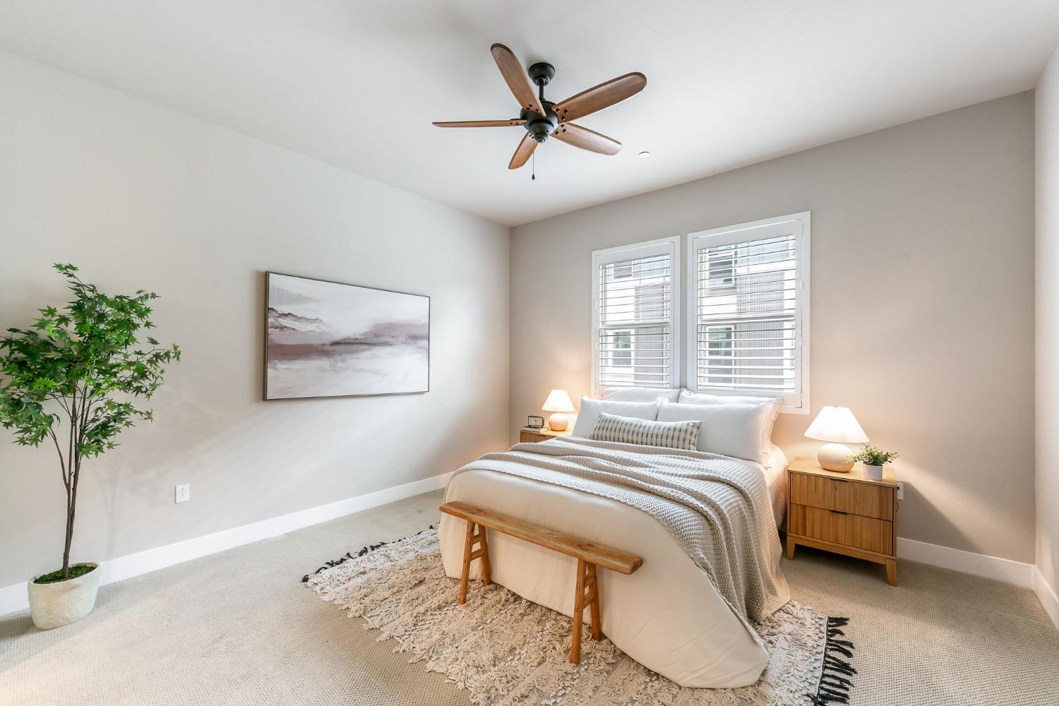 1661 Spring Street 335