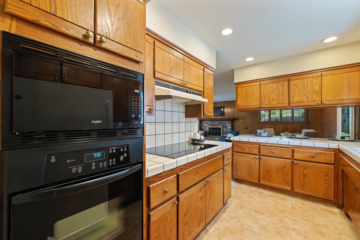 641 Cleveland Street