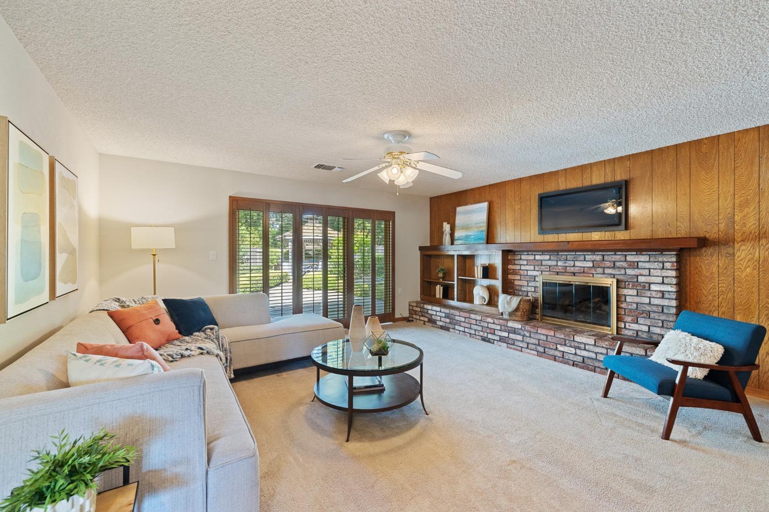 641 Cleveland Street