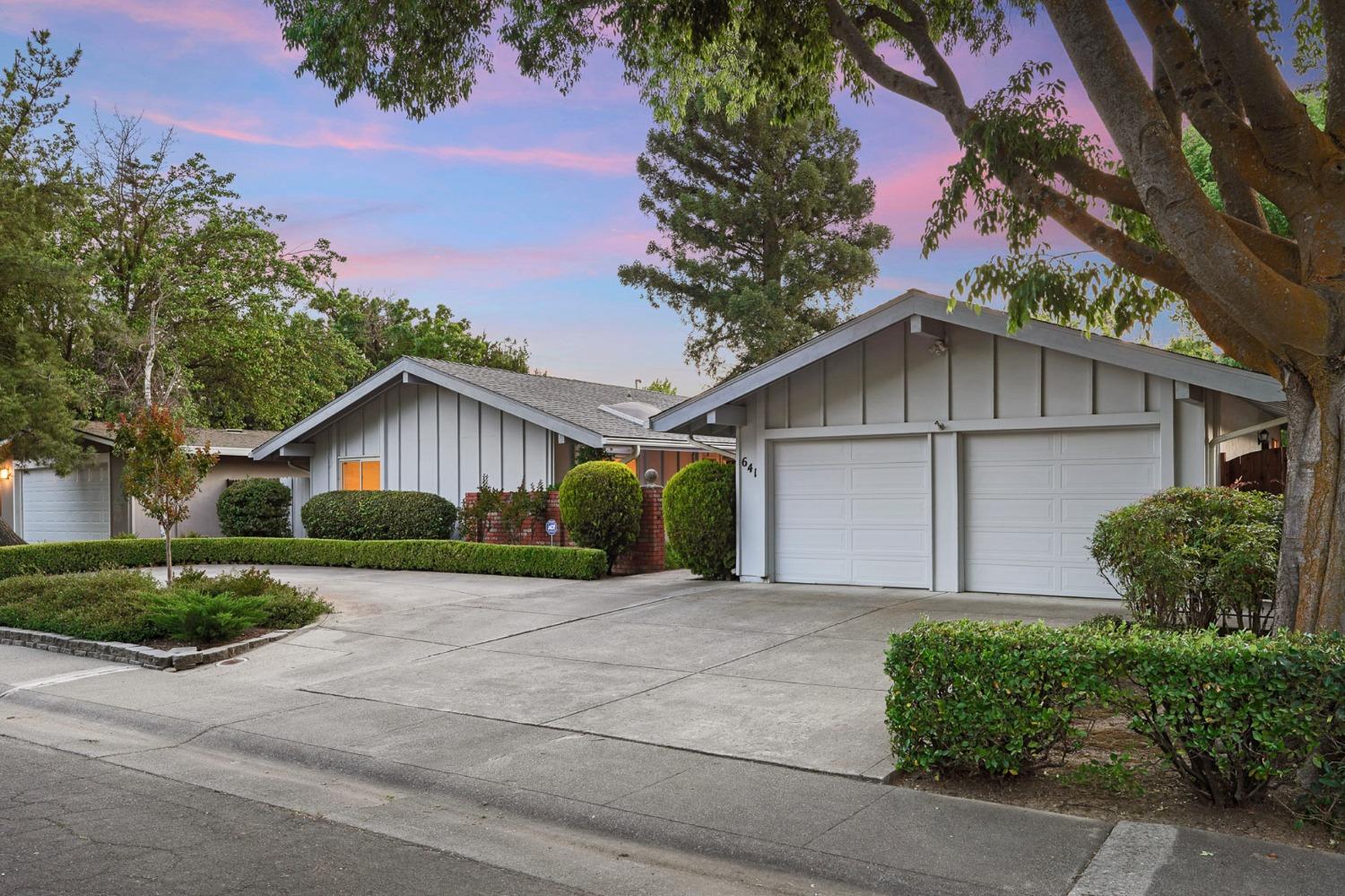 641 Cleveland Street