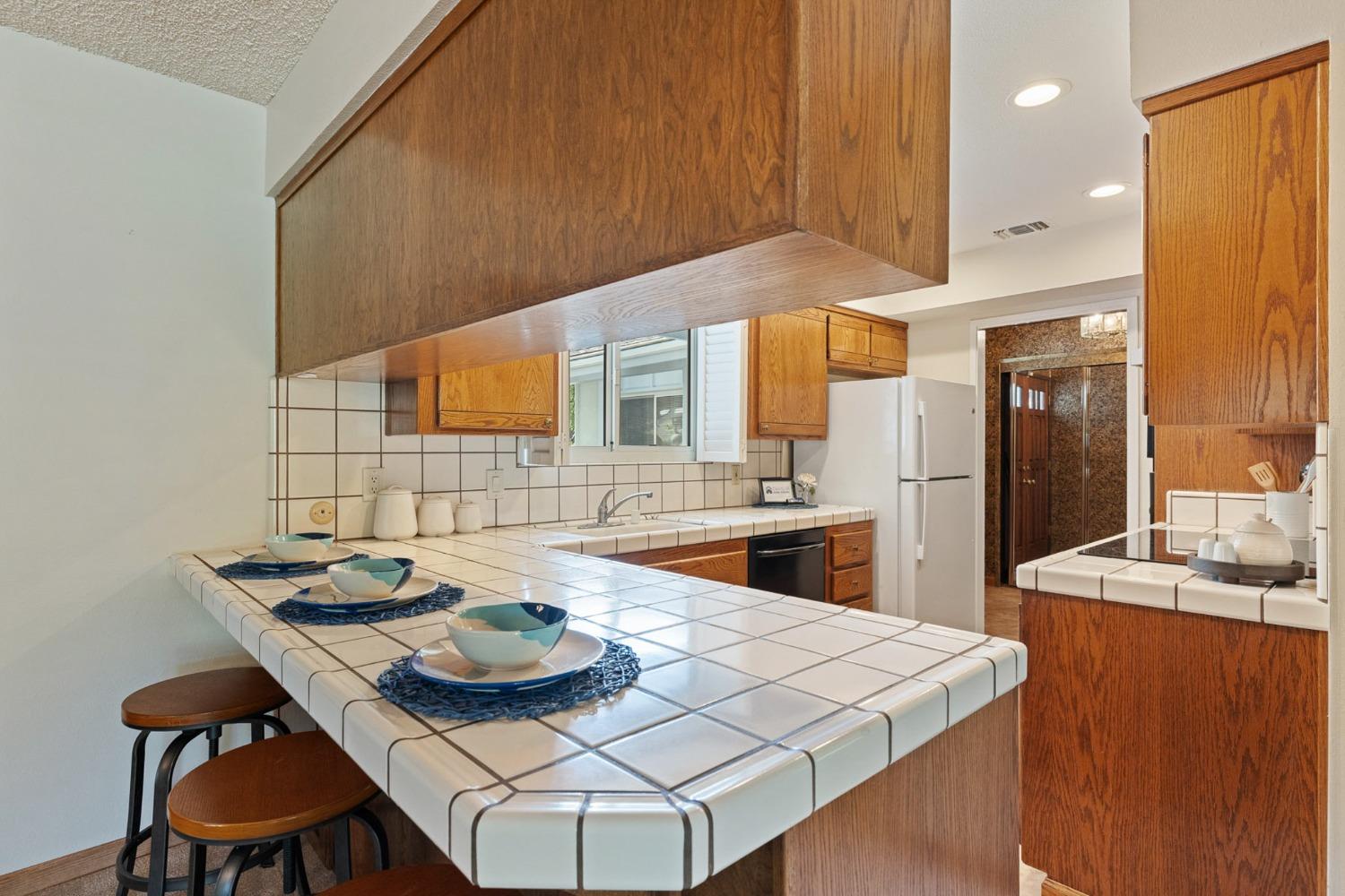 641 Cleveland Street