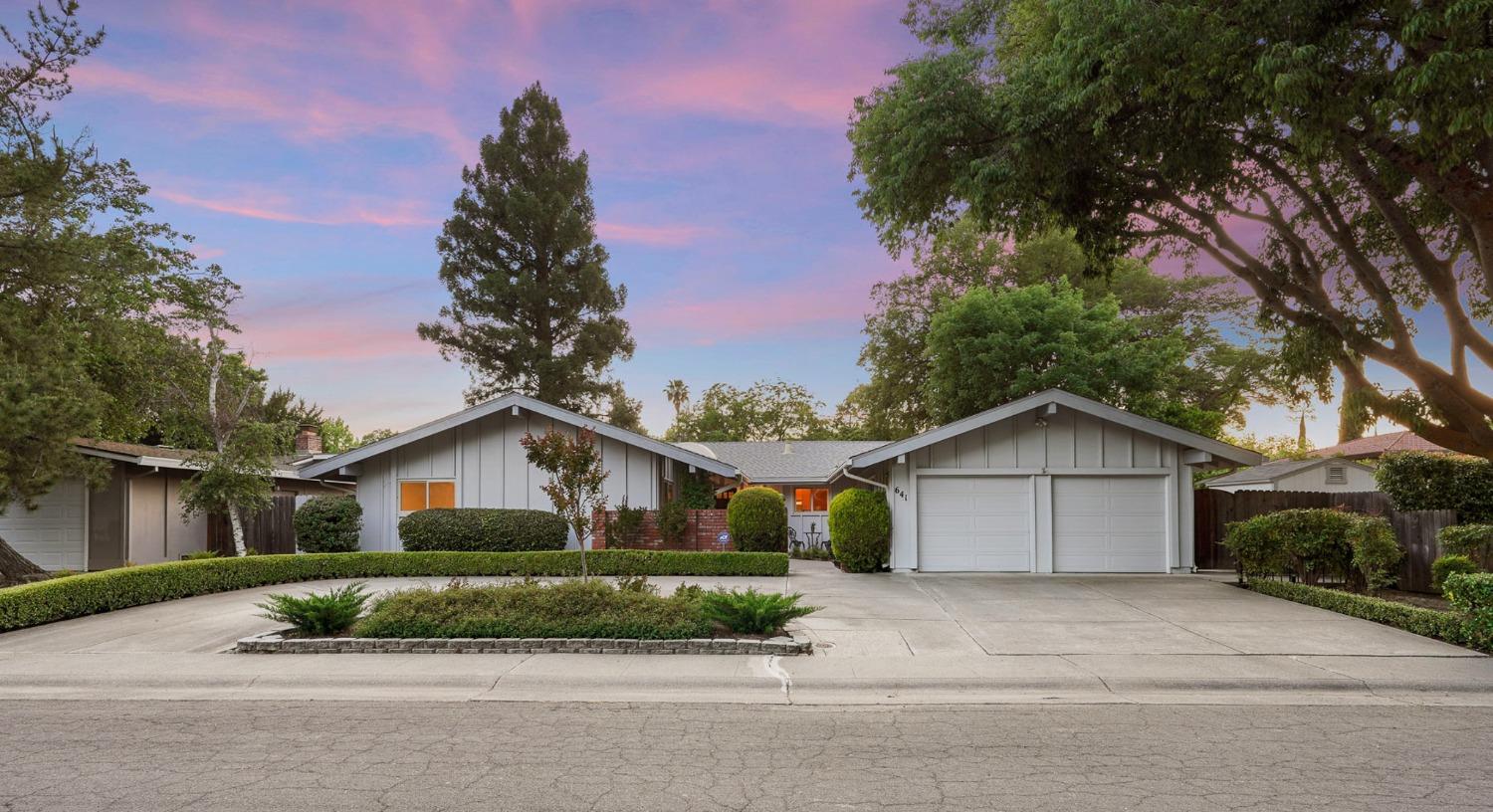 641 Cleveland Street