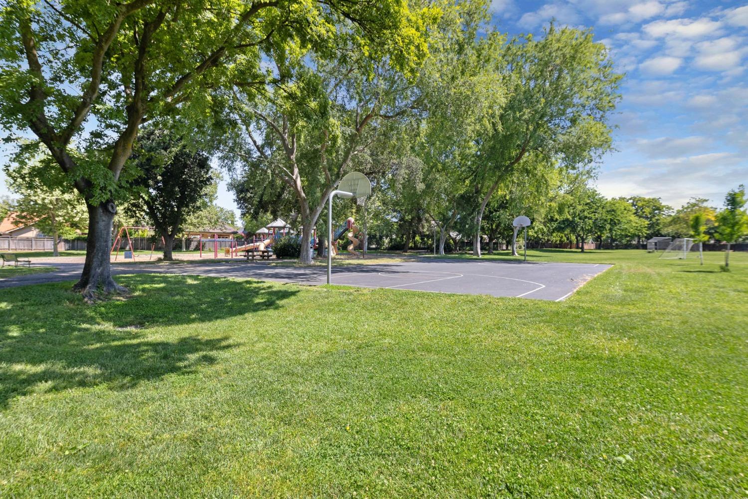 641 Cleveland Street