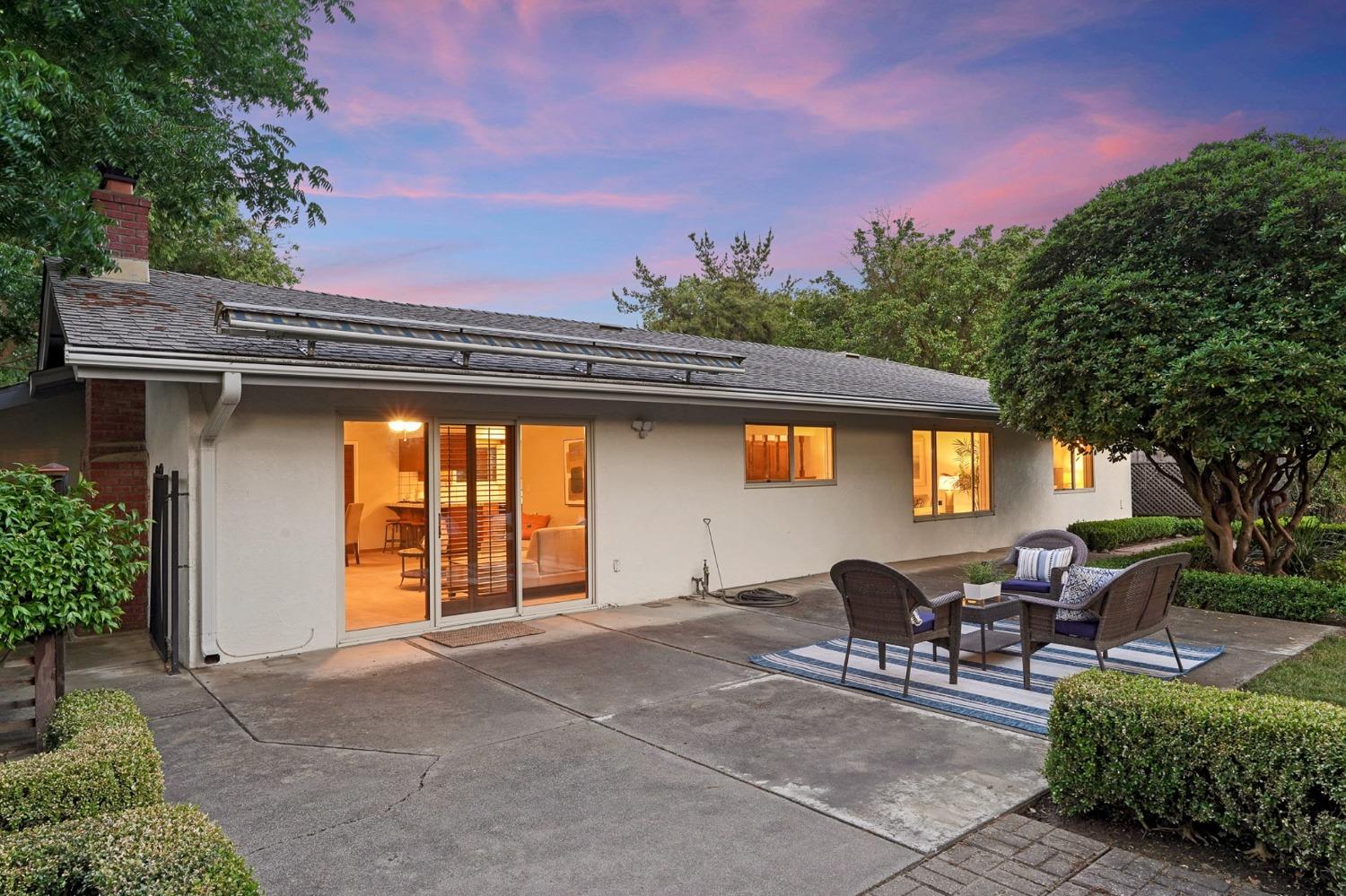 641 Cleveland Street