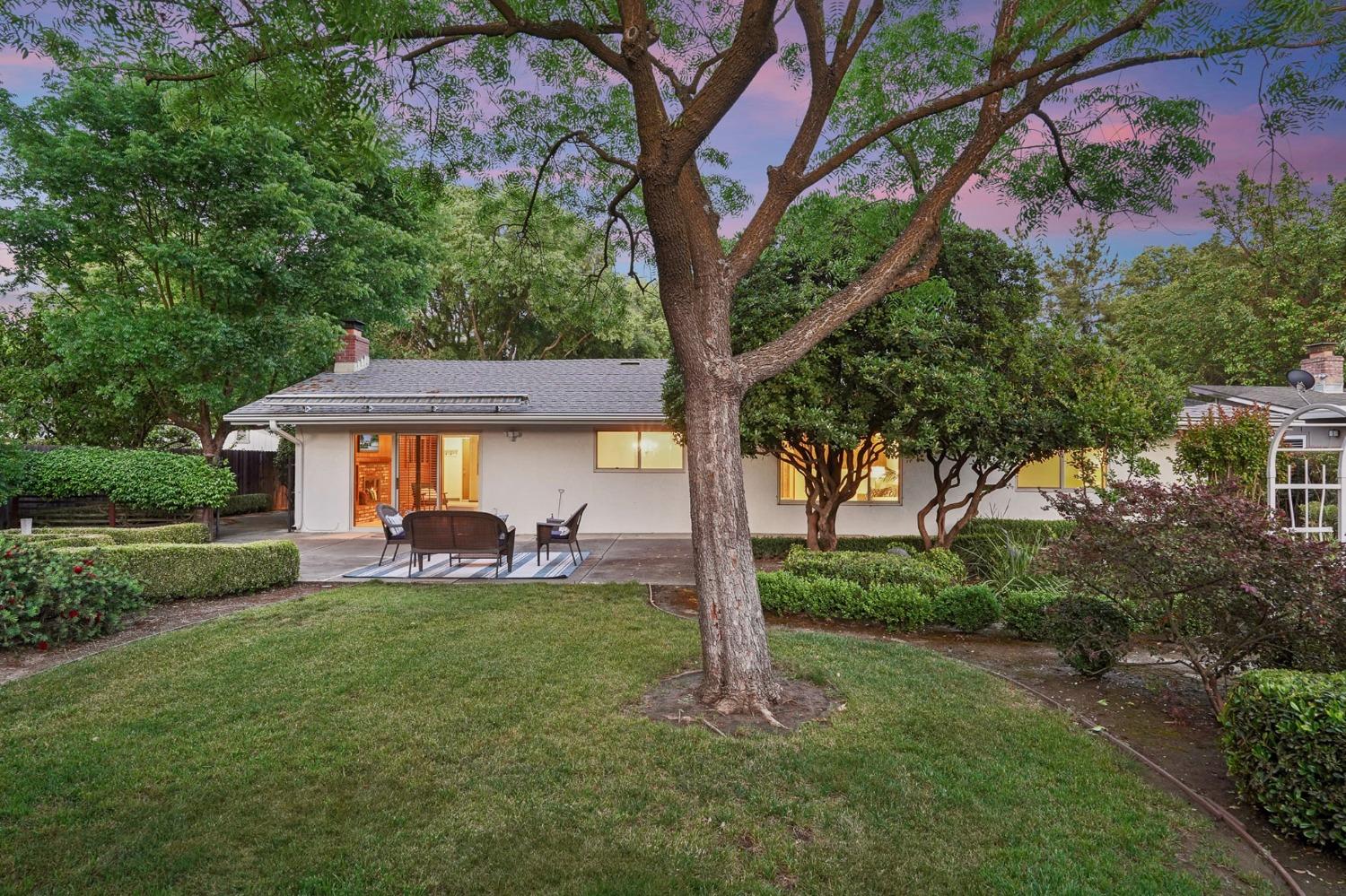 641 Cleveland Street