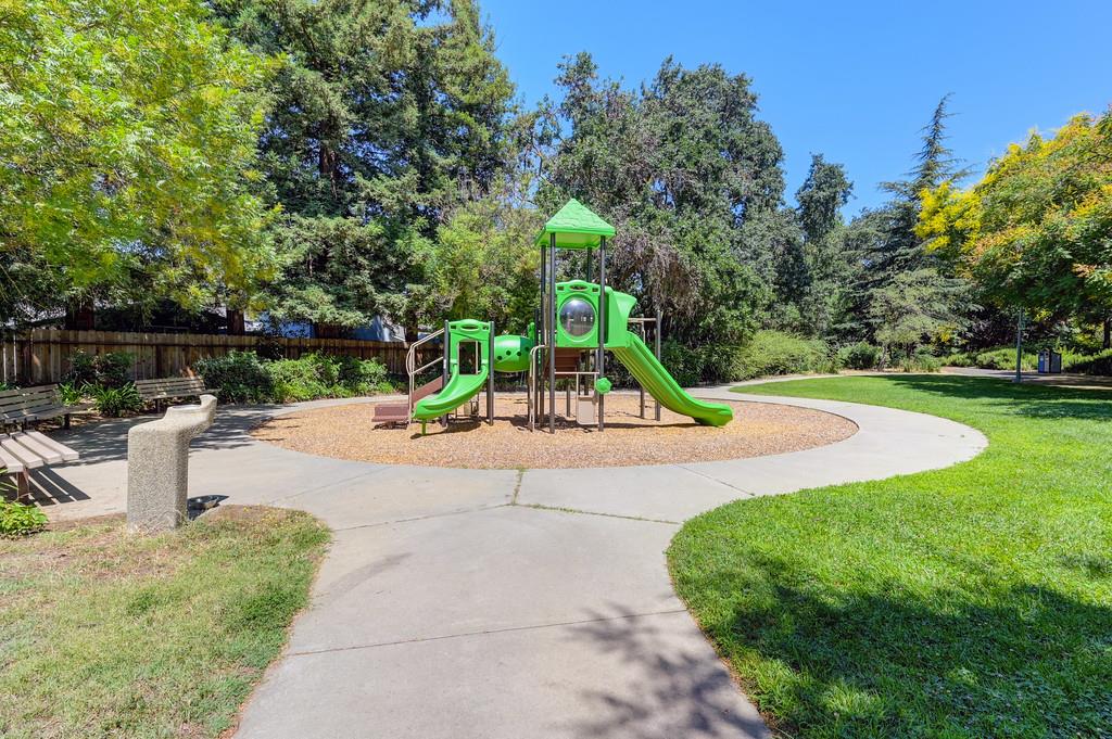 1434 Monarch Lane
