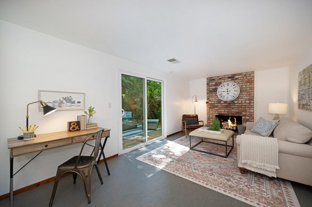 1434 Monarch Lane
