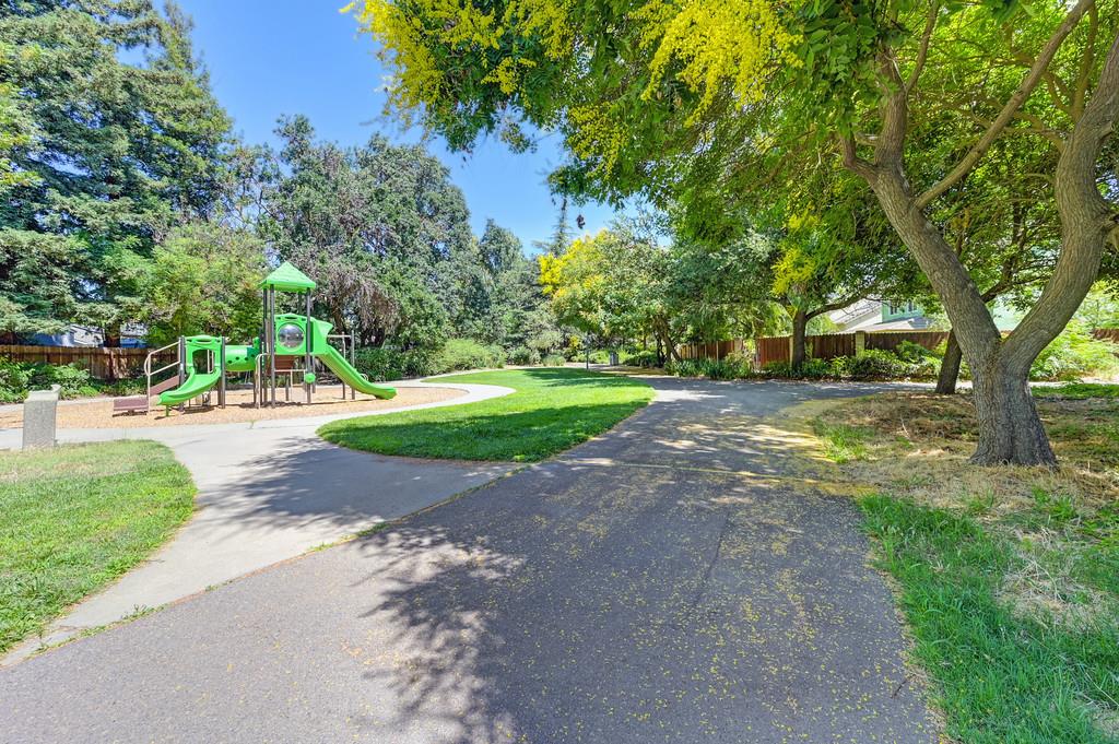 1434 Monarch Lane