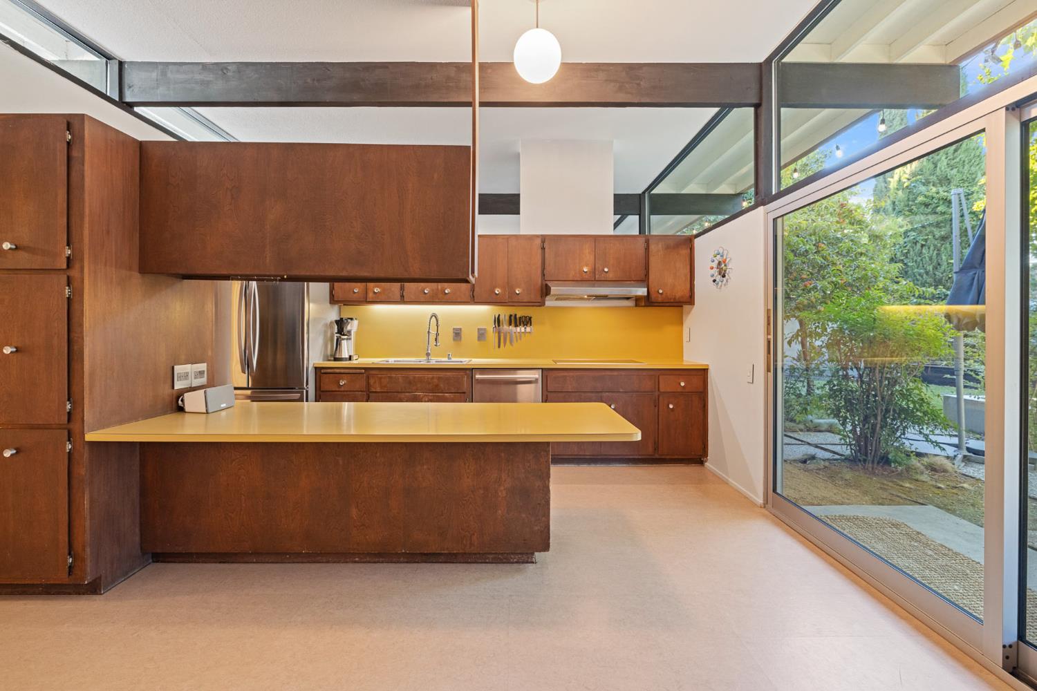 1213 Drexel Drive